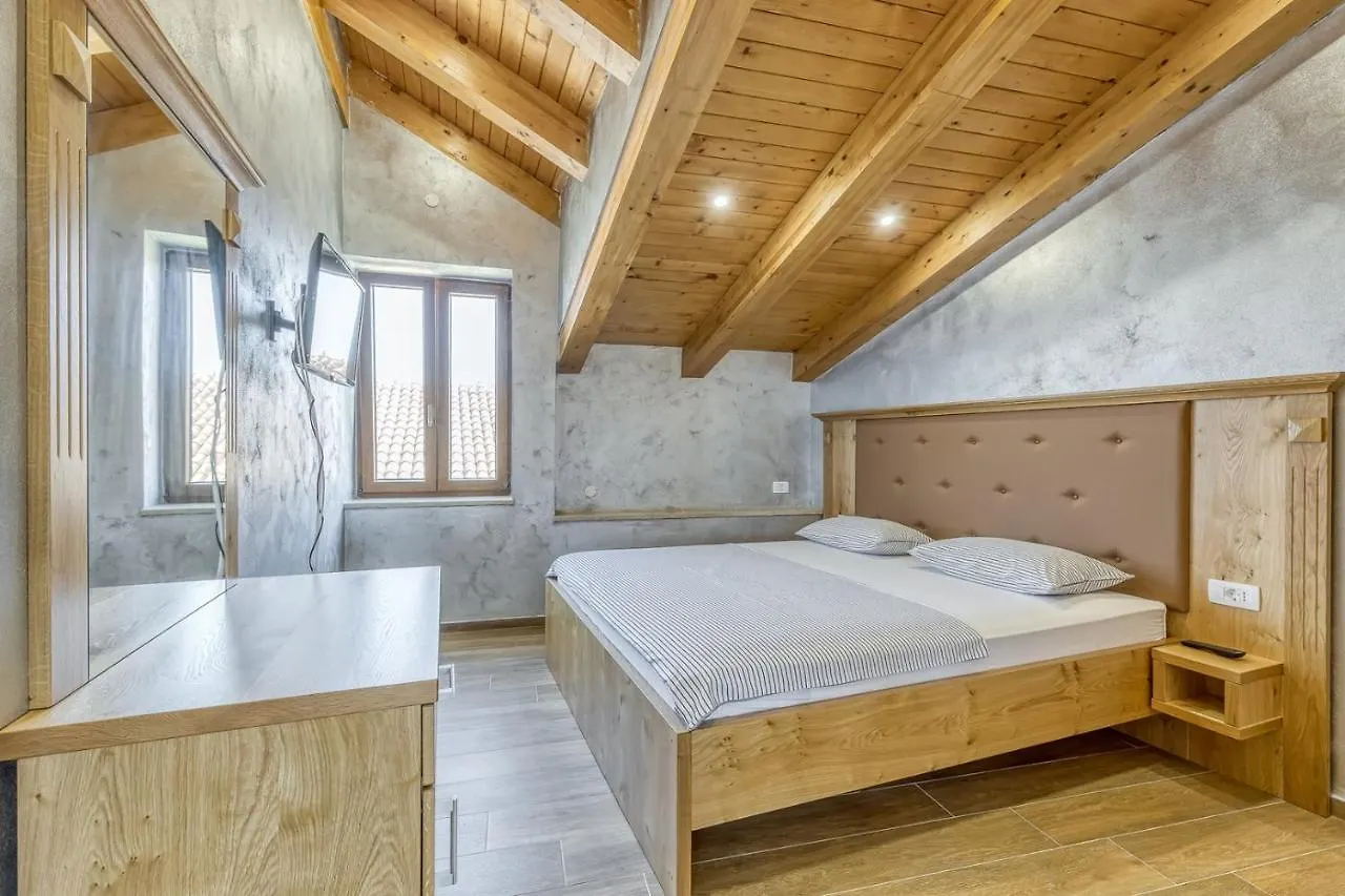 Casa Viktor Hotel Umag Guest house