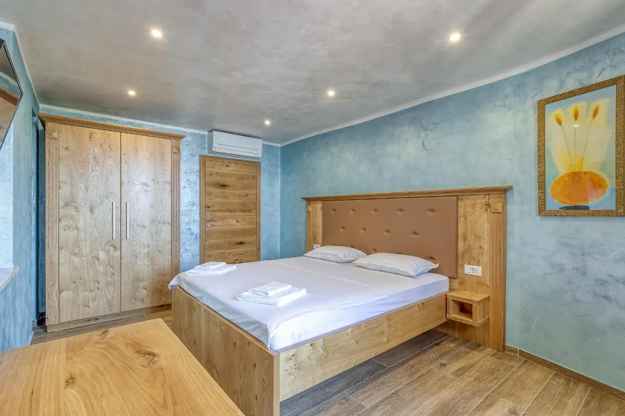Affittacamere Hotel Casa Viktor Umago Croazia