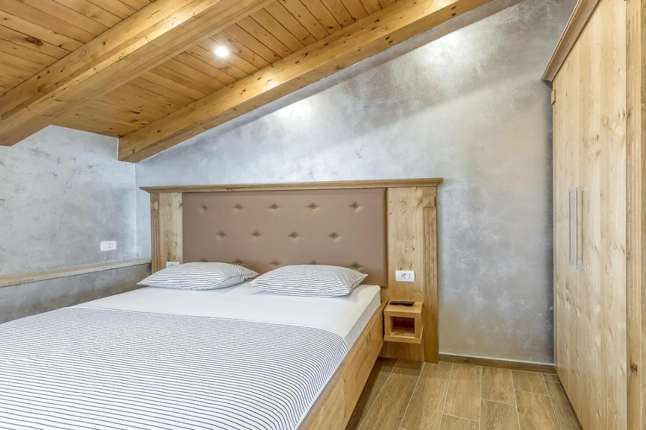 Casa Viktor Hotel Umag 0*,  Croatia