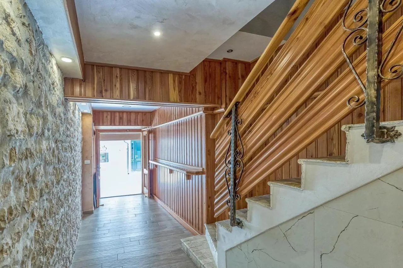 Hotel Casa Viktor Umago Affittacamere
